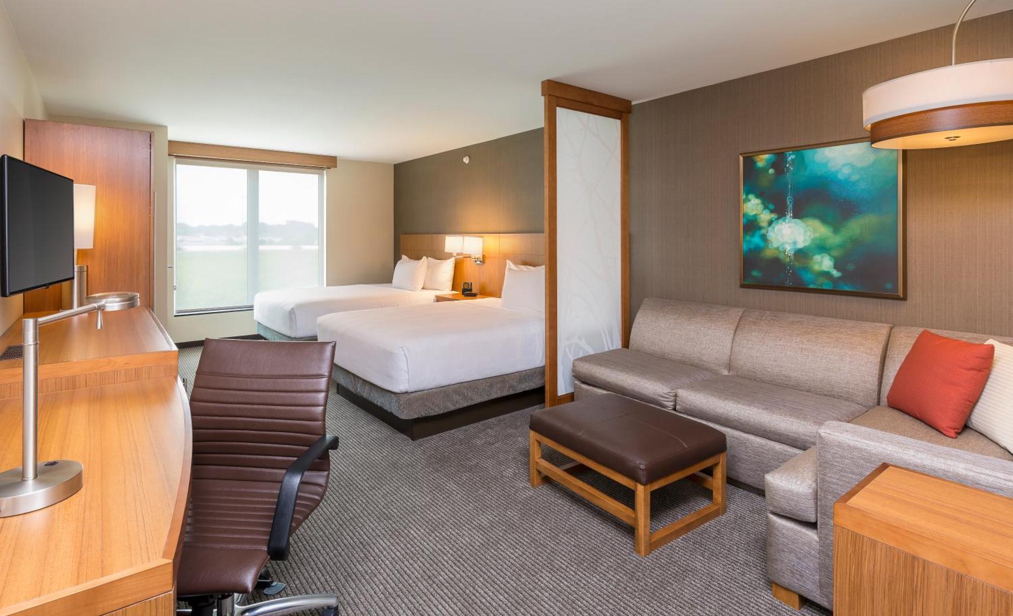 Hyatt Place Canton Lake Cable Exterior photo