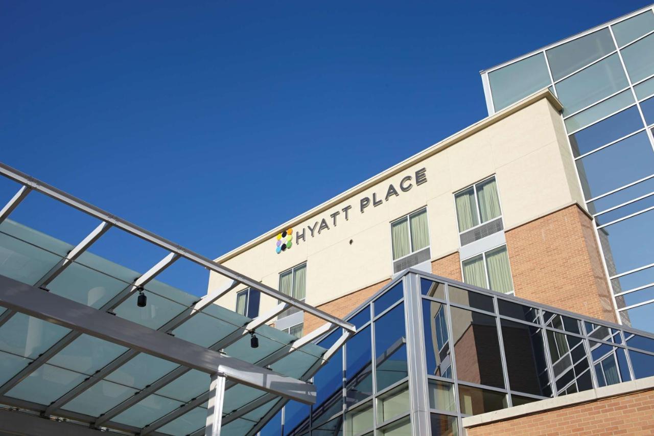 Hyatt Place Canton Lake Cable Exterior photo